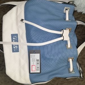 👜NWT guess Crossover purse
